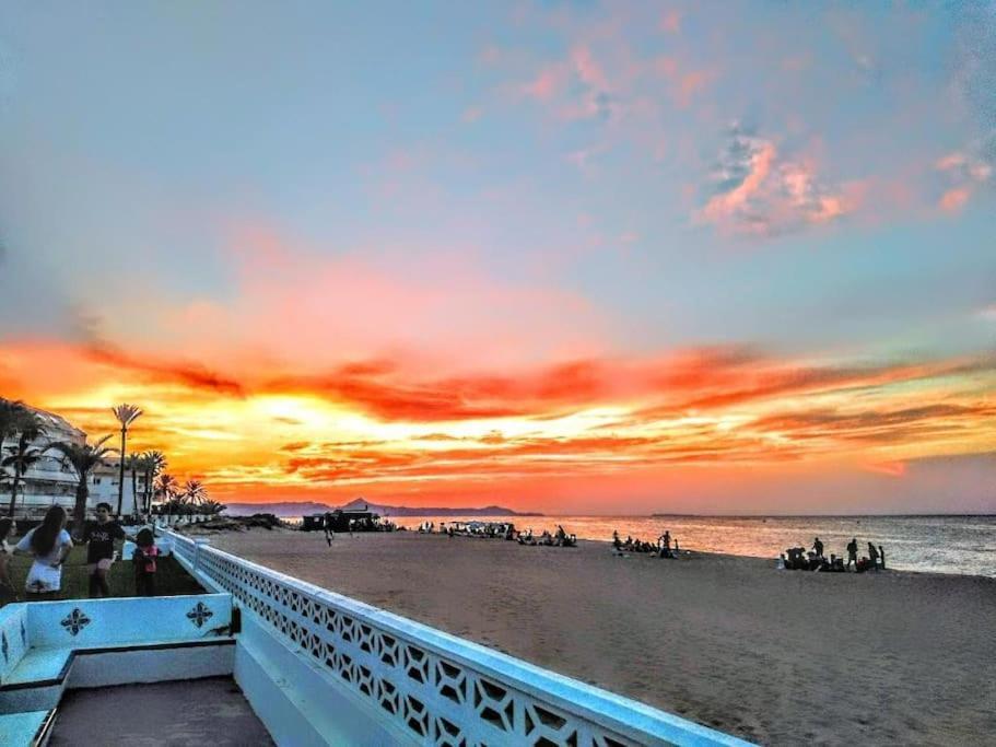 Atico Exclusivo Denia Y Playa Apartment Bagian luar foto